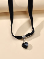 Gothic Style Black Velvet Choker Heart Charm Necklace Punk Halloween