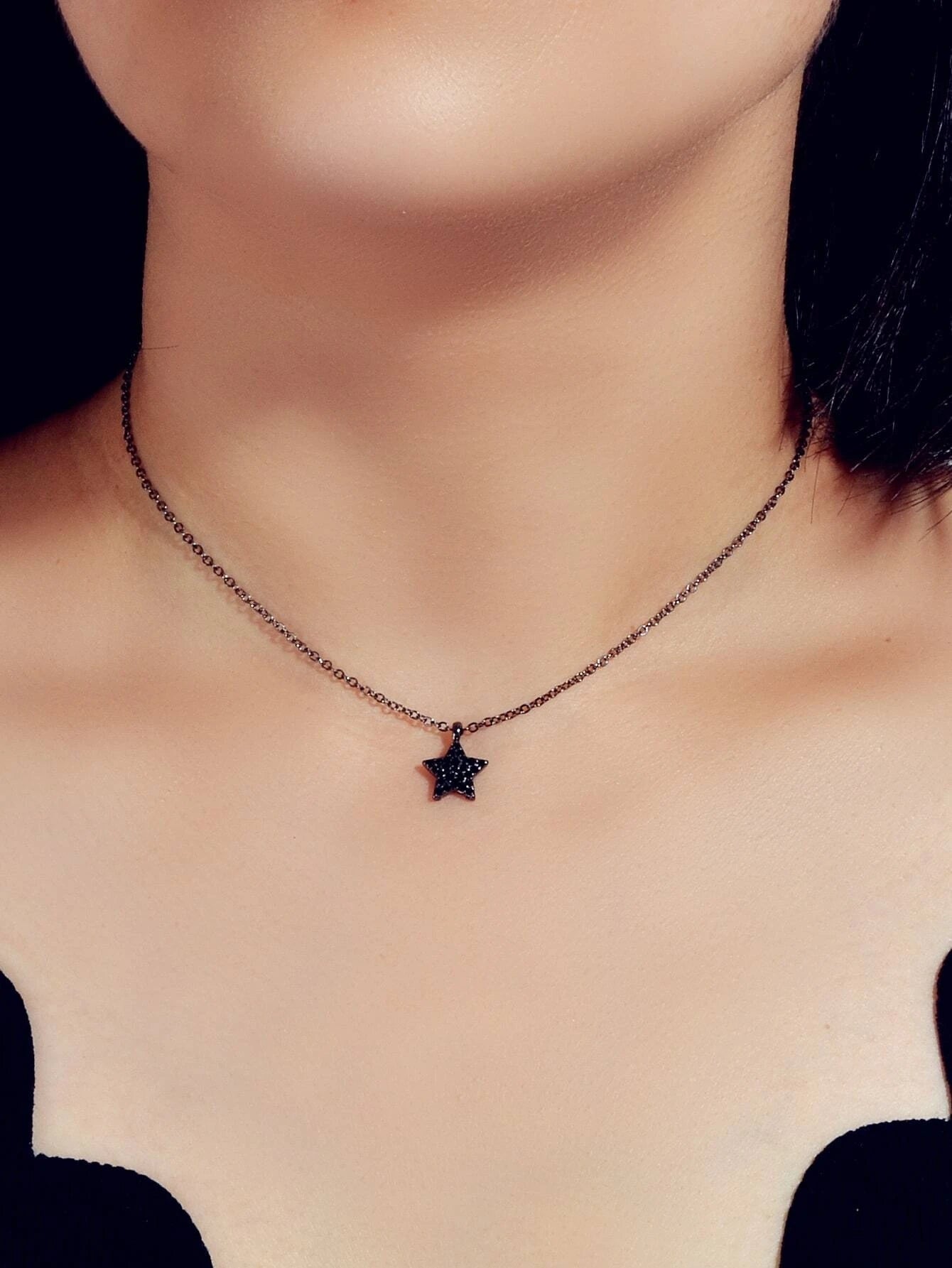 Fallen Star | Pendant Necklace – Minimal Gothic Chain