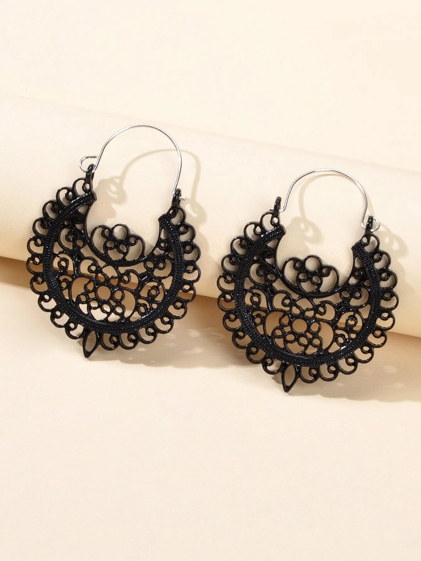 Traditional Black Hollow out Geometric Flower Hoop Earrings Designer