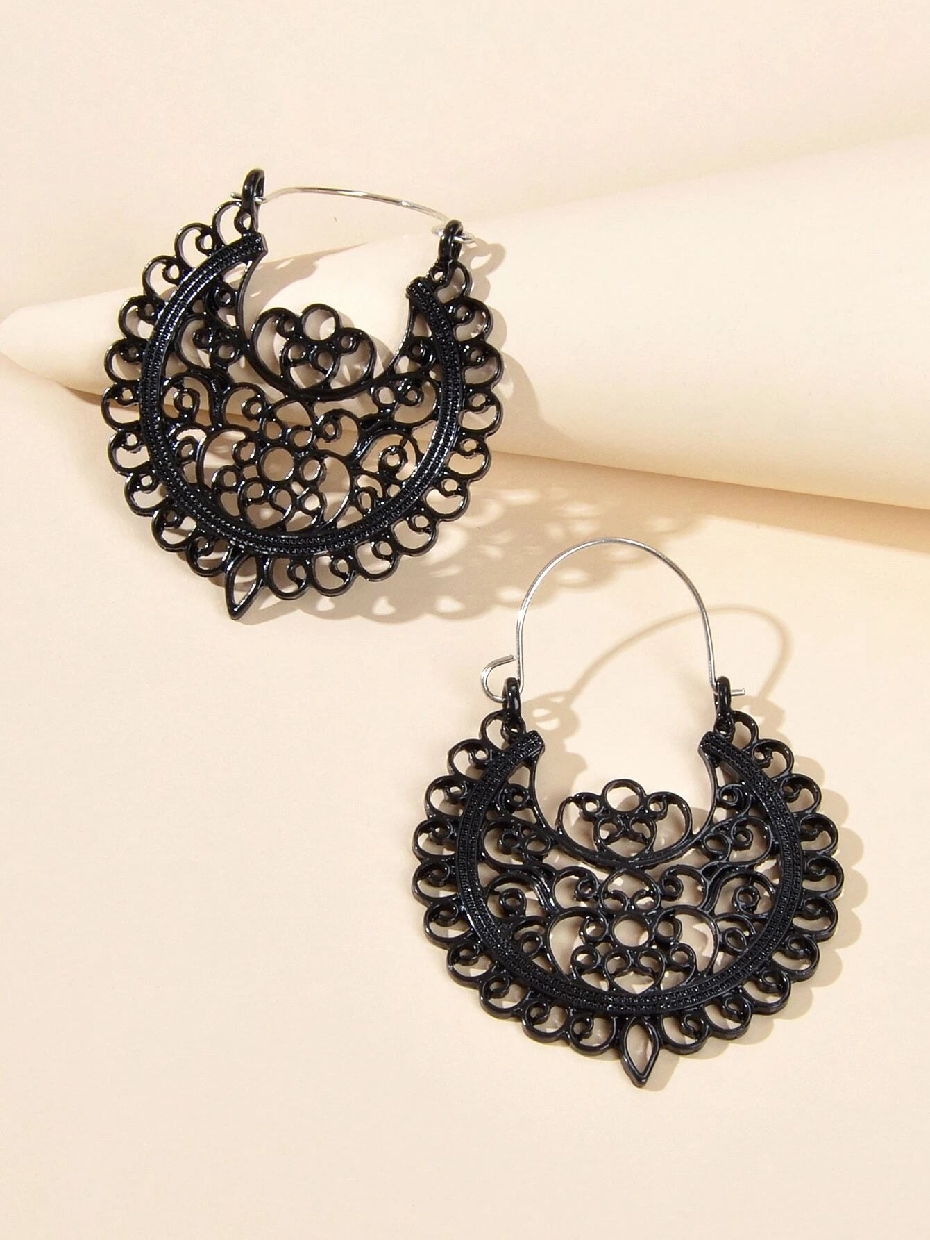 Traditional Black Hollow out Geometric Flower Hoop Earrings Designer