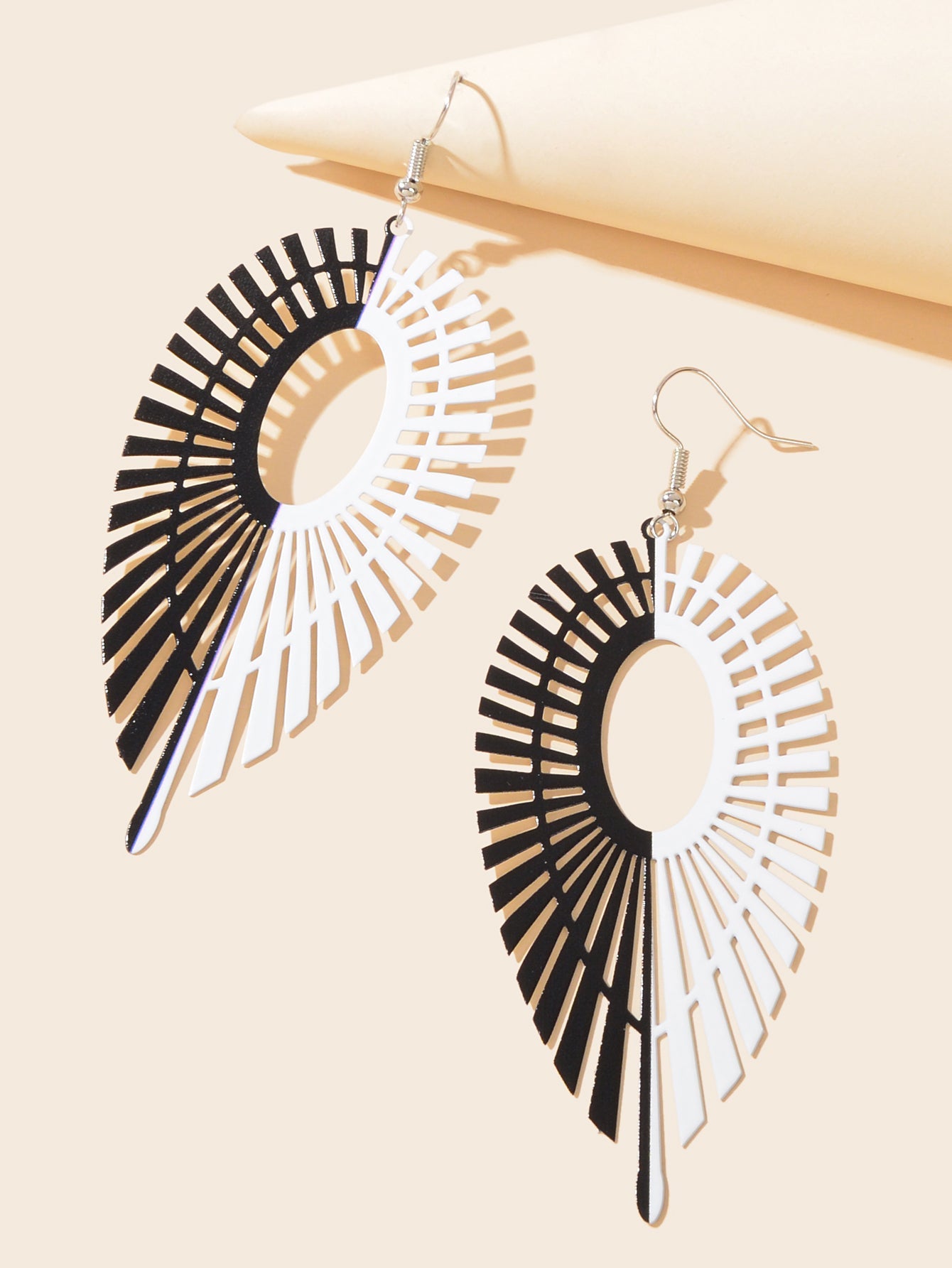 Designer Stylish Black White Hollow Geometric Dangle Earrings Party