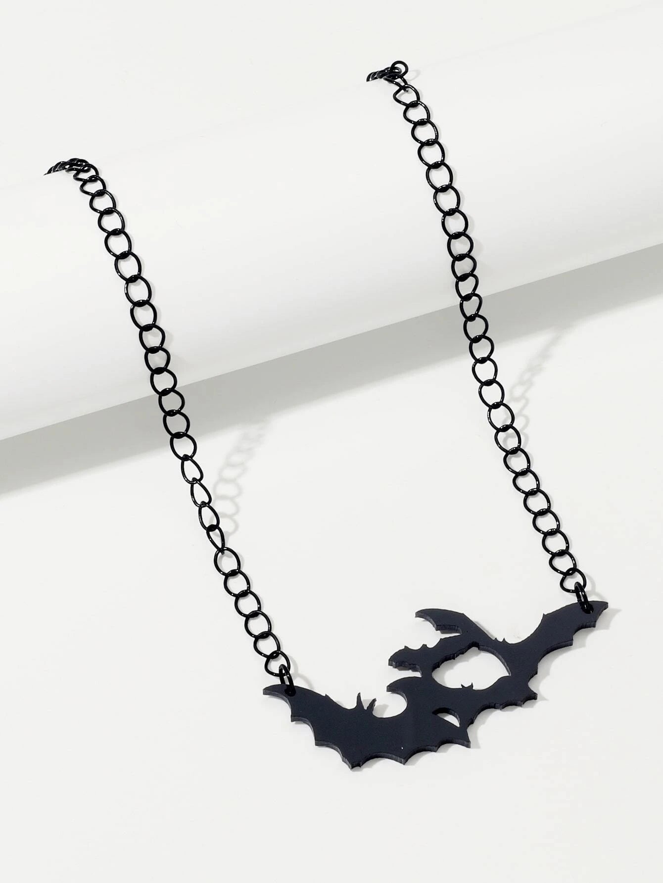 Midnight Flight | Necklace – Gothic Bat Silhouette Chain