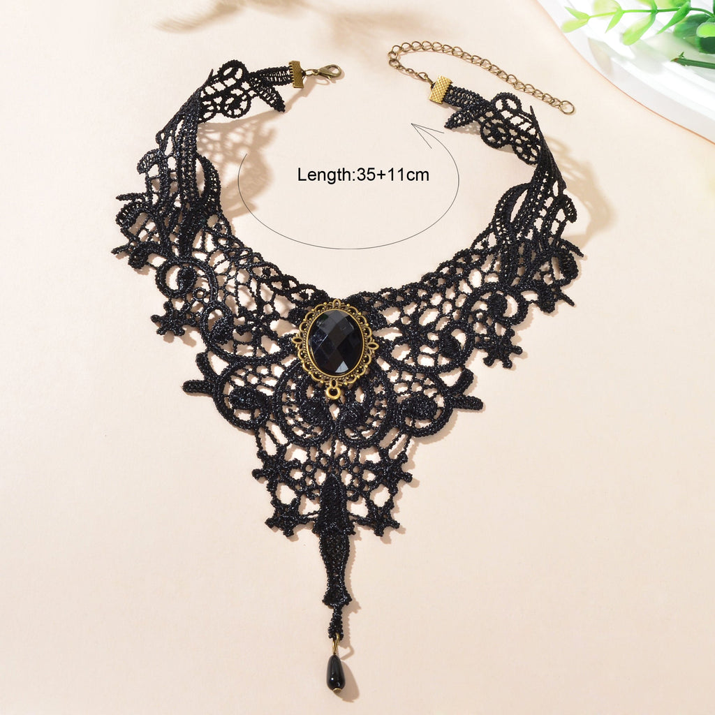 Gravemourn | Victorian Lace Gem Choker