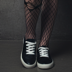 Midnight Reign | Wide Lace Sneaker Black